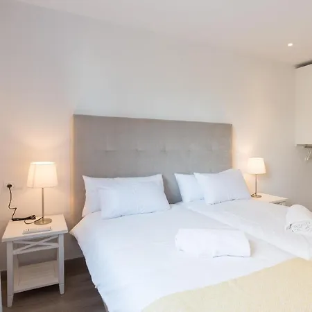 Urbe10 Premium Atarazanas 4 Bedrooms * Malaga