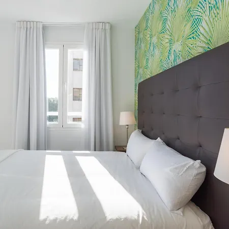 Urbe10 Premium Atarazanas 4 Bedrooms * Malaga