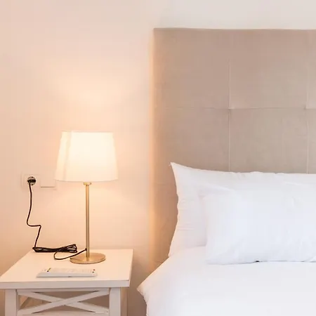 Urbe10 Premium Atarazanas 4 Bedrooms Malaga