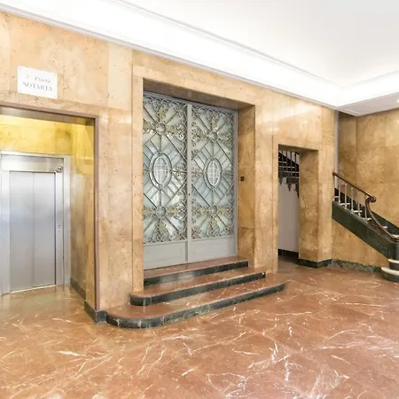 Urbe10 Premium Atarazanas 4 Bedrooms * Malaga