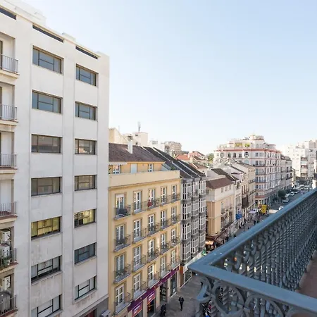 Apartment Urbe10 Premium Atarazanas 4 Bedrooms *